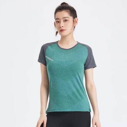 Women's Quick-Dry Yoga Shirt – Lightweight Sport Tee