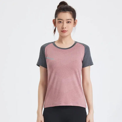 Women's Quick-Dry Yoga Shirt – Lightweight Sport Tee
