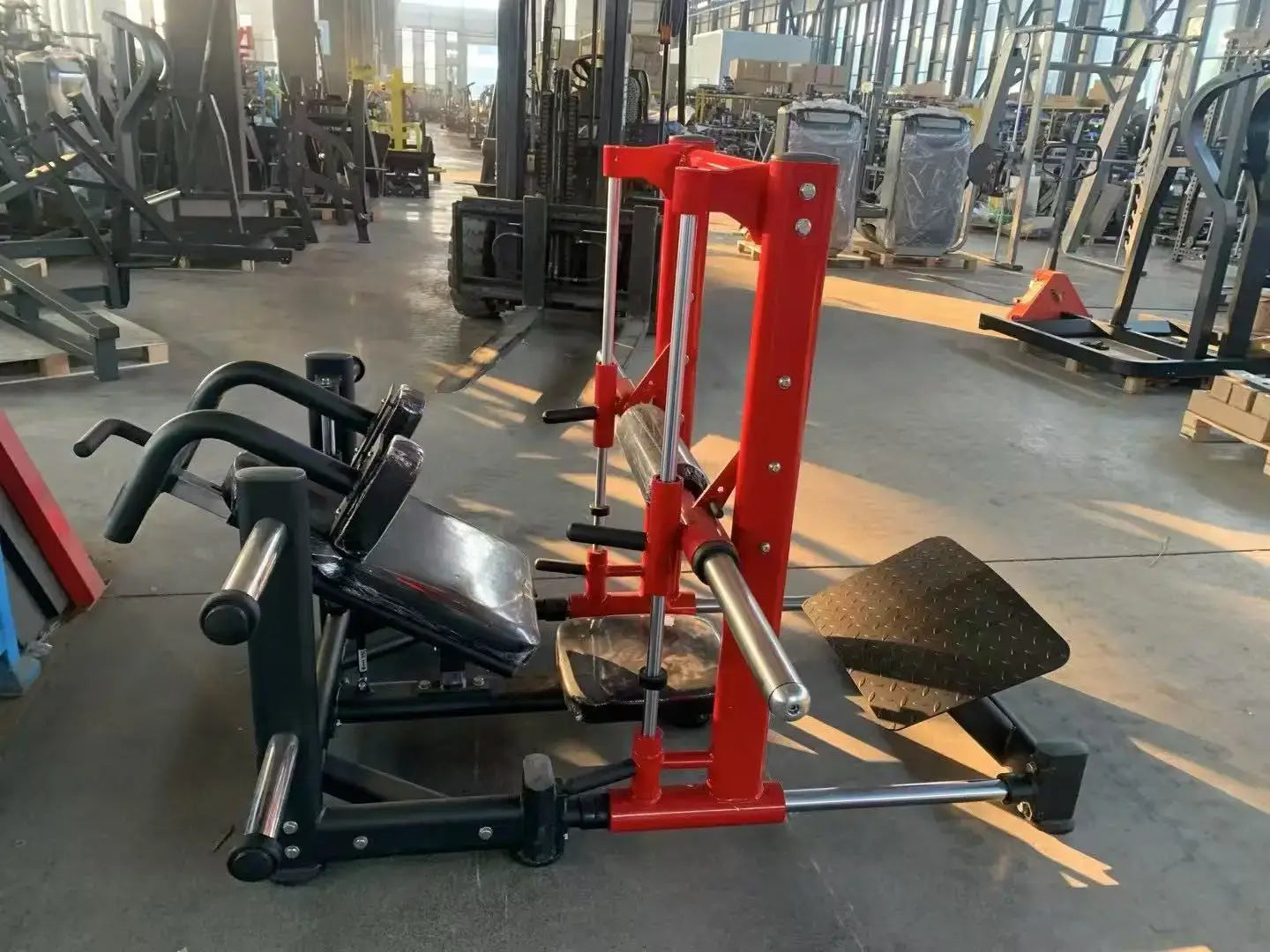 Commercial Hip Thrust Machine – Professional Gym Equipment