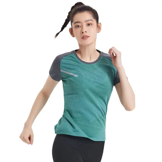 Women's Quick-Dry Yoga Shirt – Lightweight Sport Tee