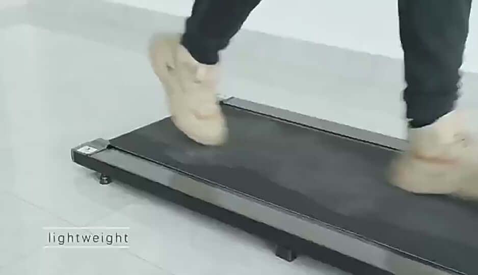 Electric Treadmill – Foldable with Bluetooth & Built-In Speakers