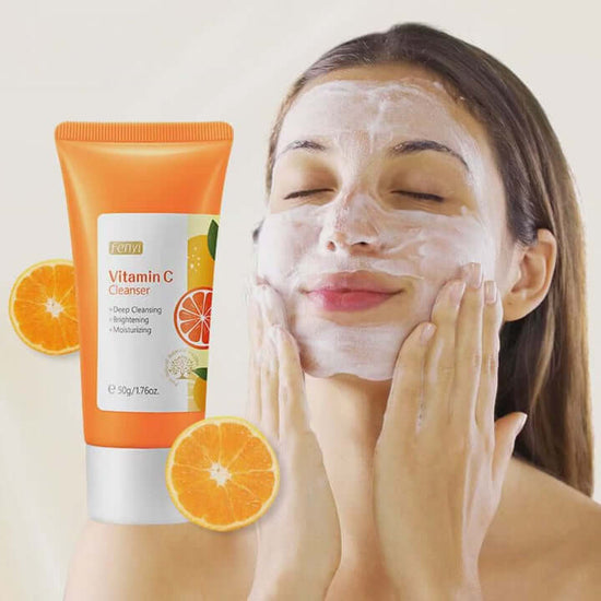 Vitamin C Facial Cleanser – Deep Clean & Moisturize